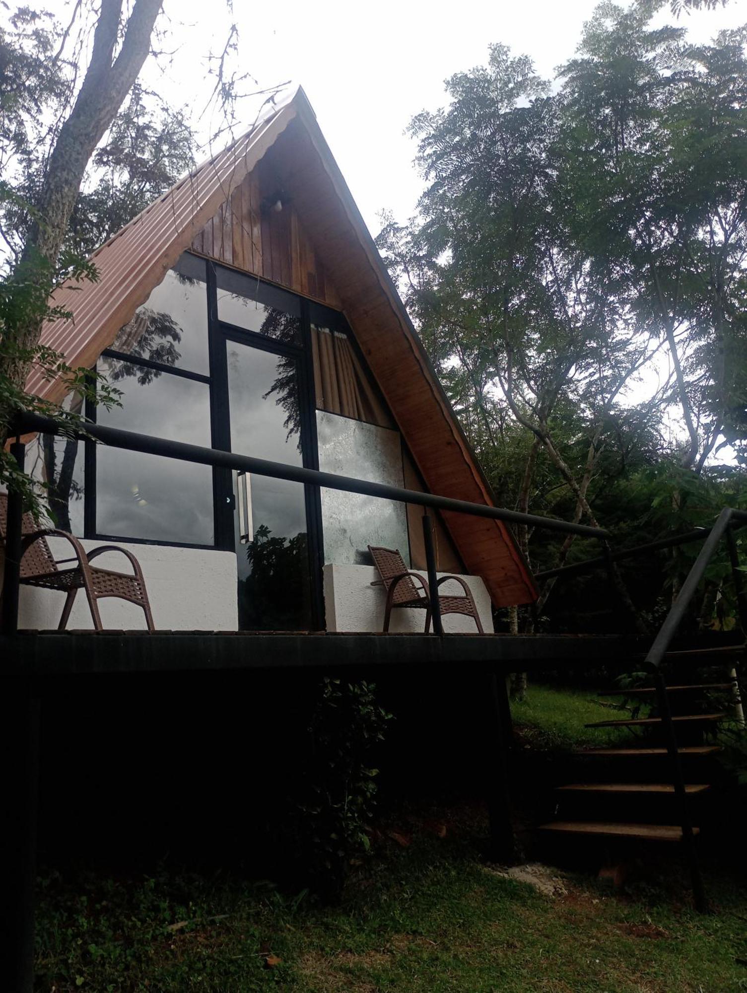 Pousada Nossa Senhora Aparecida Aiuruoca Habitación foto